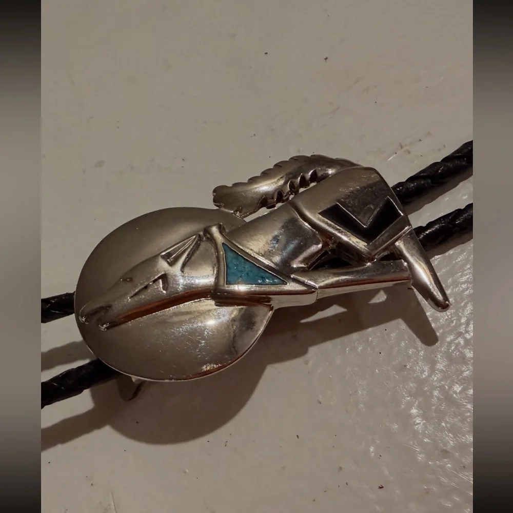 Vintage Wolf Bolo Tie Silver Tone Turquoise Inlay Western Leather Cord Signed - Picture 2 of 8